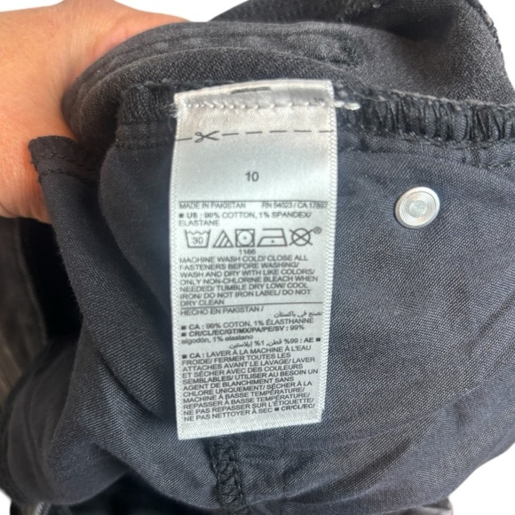 2/$30 Old Navy Jeans Women's Size 10 Straight Leg In Black - Picture 6 of 6